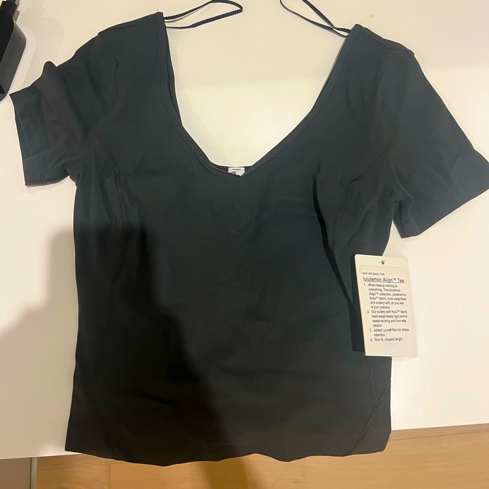 Lululemon Athletica Black Women's Blouse